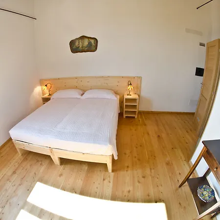 坎帕纳西农场酒店 * 法恩莎